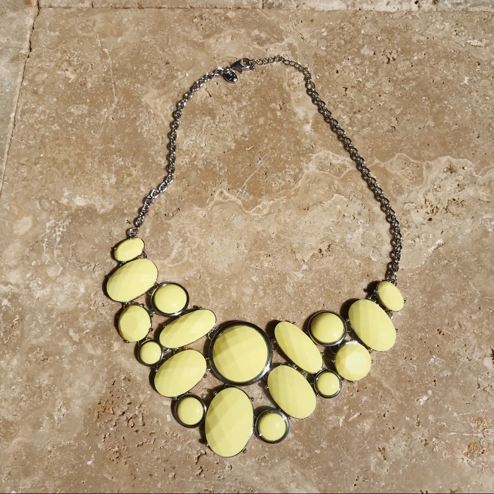 ✨Yellow Statement Necklace